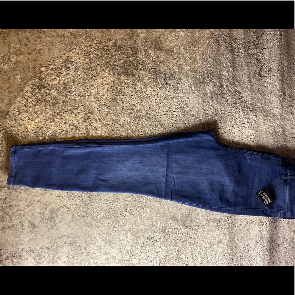 FASHION NOVA HIGH WAISTED EMMA JEAN